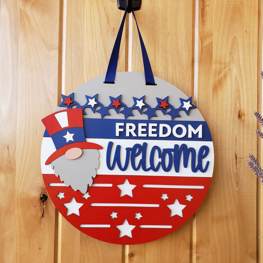 Freedom Welcome Gnome - Patriotic - Round Door Sign